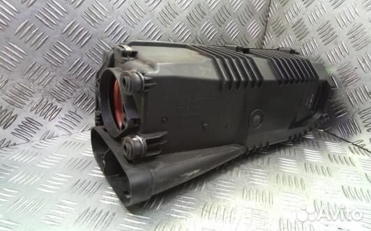 Корпус воздушного фильтра mercedes benz CLC C203