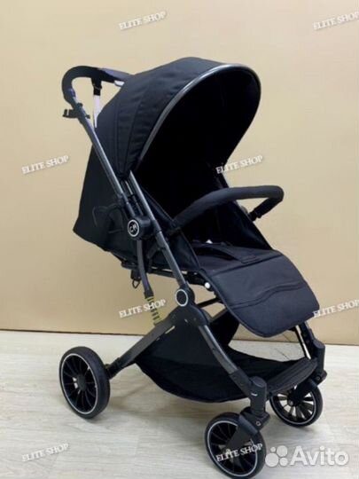 Прогулочная коляска с перекидной ручкой