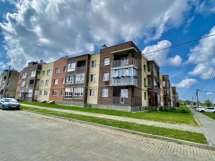 3-к. квартира, 76 м², 1/3 эт.