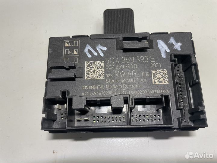 Блок управления двери Шкода Октавия А7