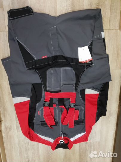 Костюм спецовочный