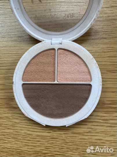 Хайлайтер бронзатор Vivienne Sabo