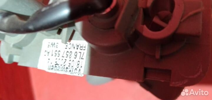 Козырек левый солнцезащитный Туарег 2002-2010