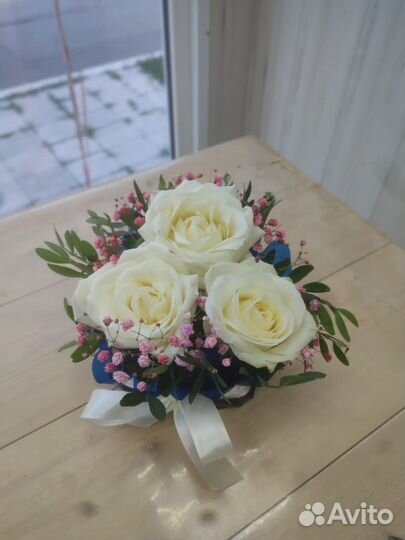 Букет Композиция в коробке Цветы / Доставка Цветов