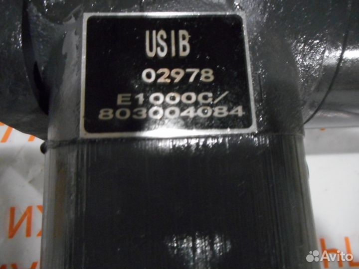 Насос-дозатор (шпонка) TLF1-E1000C xcmg LW500F 803