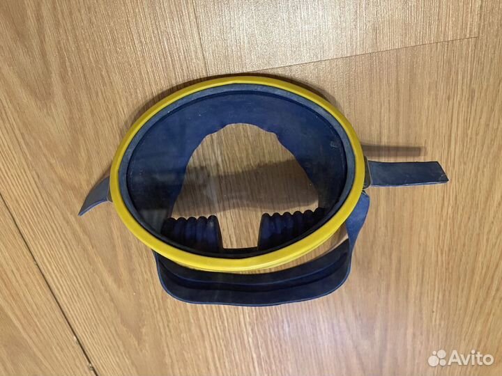 Маска и трубка для плавания