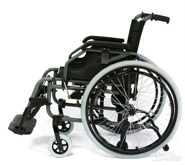 Кресло-коляска FS957LQ