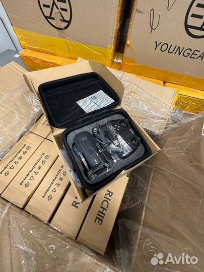 Квадрокоптер с камерой 4DRC V4 дрон радиоуправляем