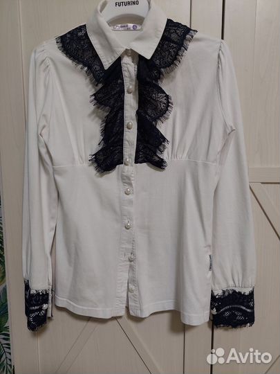 Блузка белая с кружевом для школы