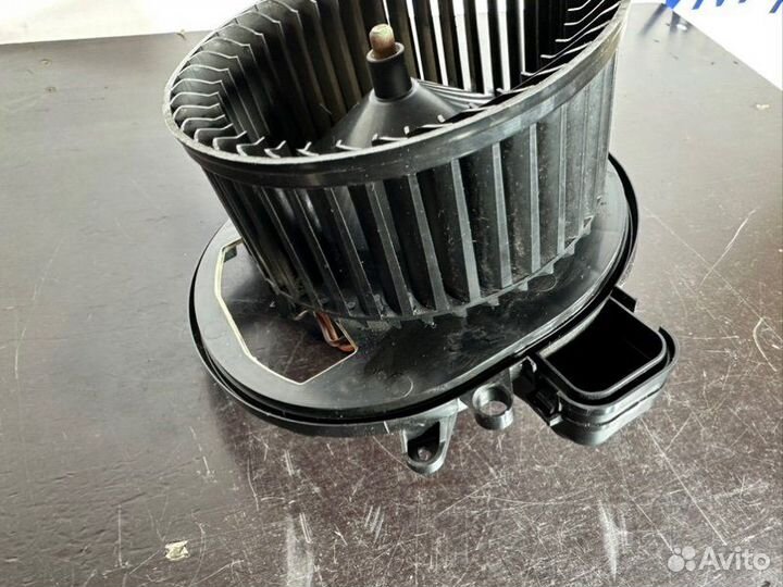 Мотор печки Bmw 320D F30 N47D20C 2013