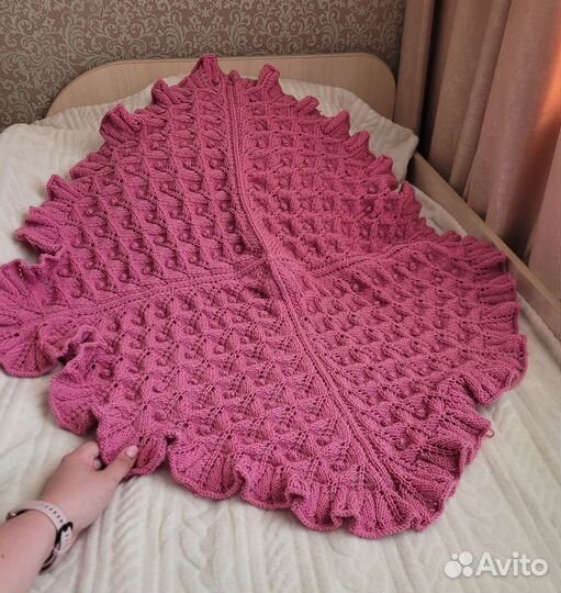 Плед вязаный для девочки