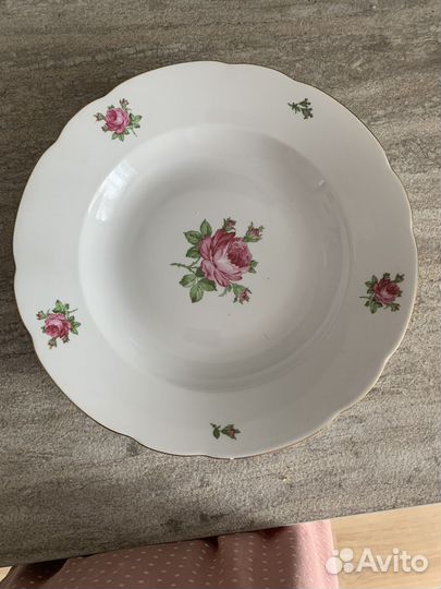 Блюдо фарфор гдр Роза