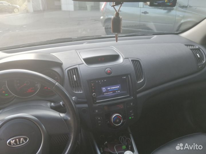Kia Cerato, 2010