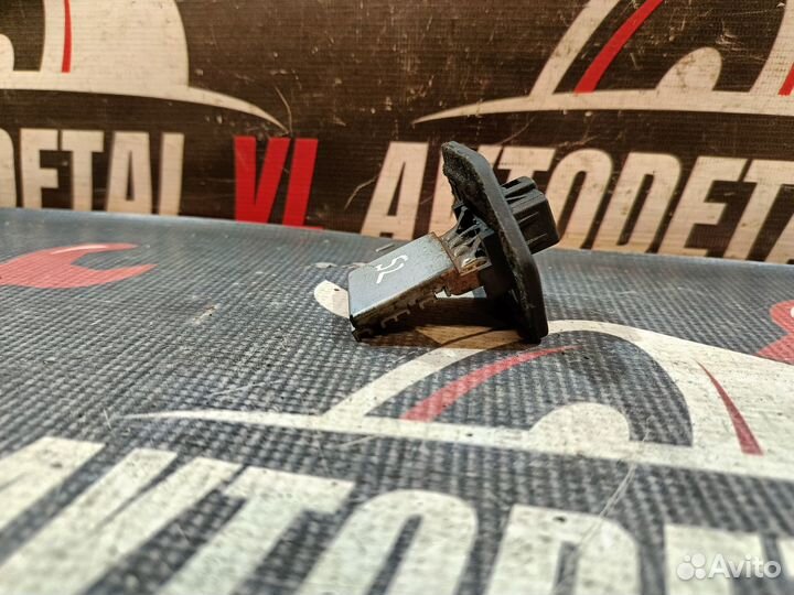 Резистор отопителя Hyundai Elantra XD 3