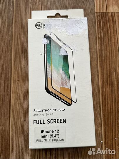 Стекло на iPhone