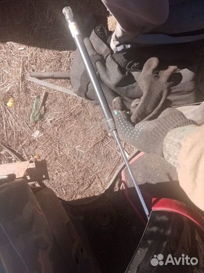 Амортизатор багажника Volkswagen Polo 4