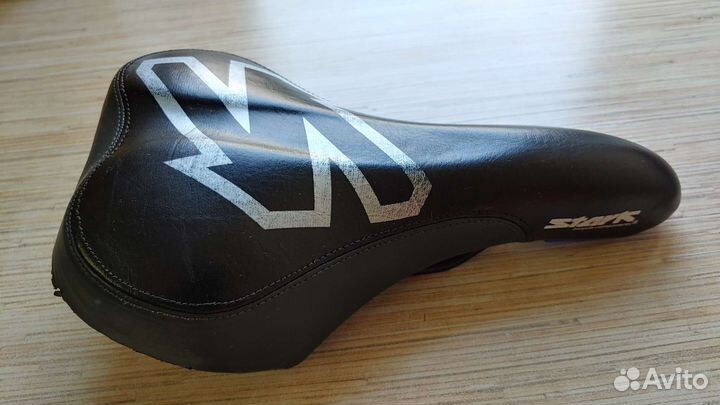 Велозапчасти и аксессуары