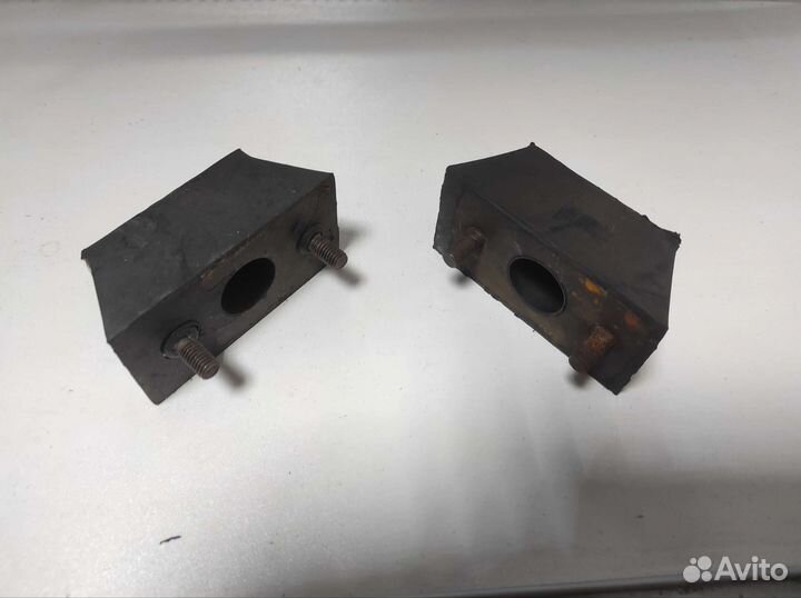 Подушка двигателя Волга 3102