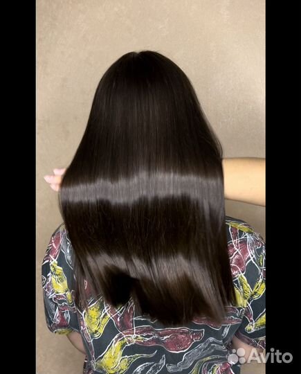 Кератиновое выпрямление волос