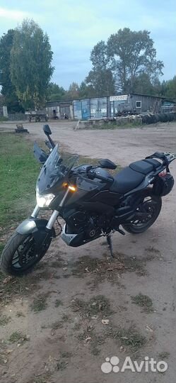 Bajaj Dominar 400 2023 год