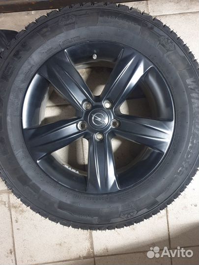 215/65R16 nexen winguard