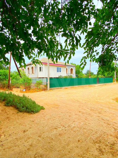 Дом 265 м² на участке 12,4 сот.