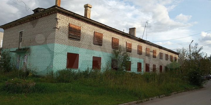 Здание, 807 м²