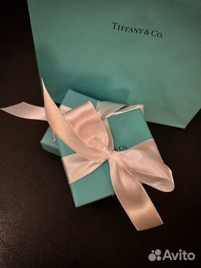 Tiffany & Co новые серьги золото с бриллиантами