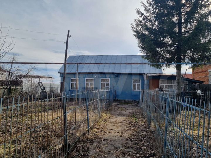 Дом 50 м² на участке 16 сот.