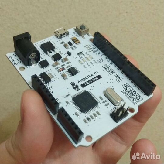Iskra Neo, контроллер на базе ATmega32U4