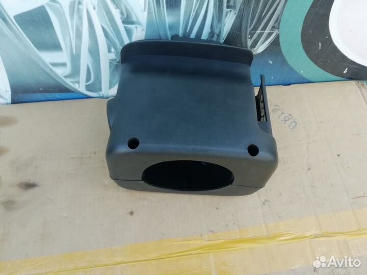 Кожуx рулeвой колонки Chrysler Sebring Dodge Strat