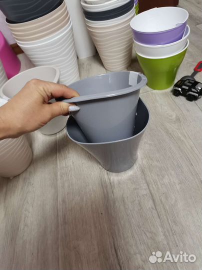 Кашпо горшок для цветов