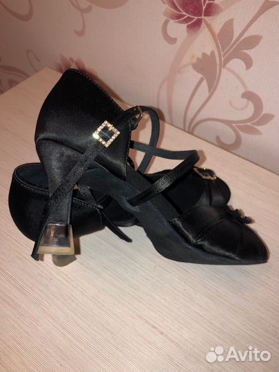 Бальные туфли латина
