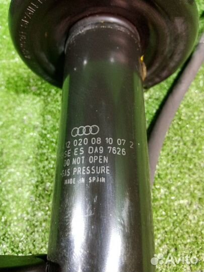 Стойка подвески передняя правая Audi Rs6 4F C6 BUH