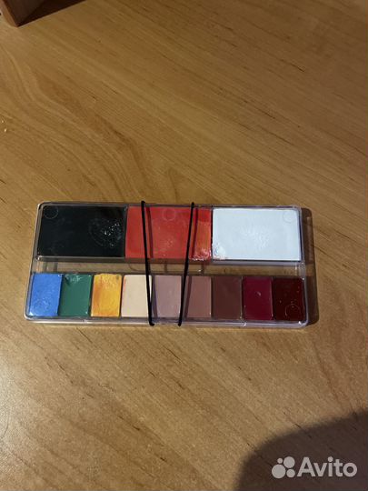 Театральный грим