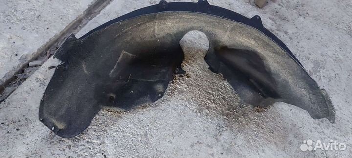 Подкрылок задний левый Audi A8 D3