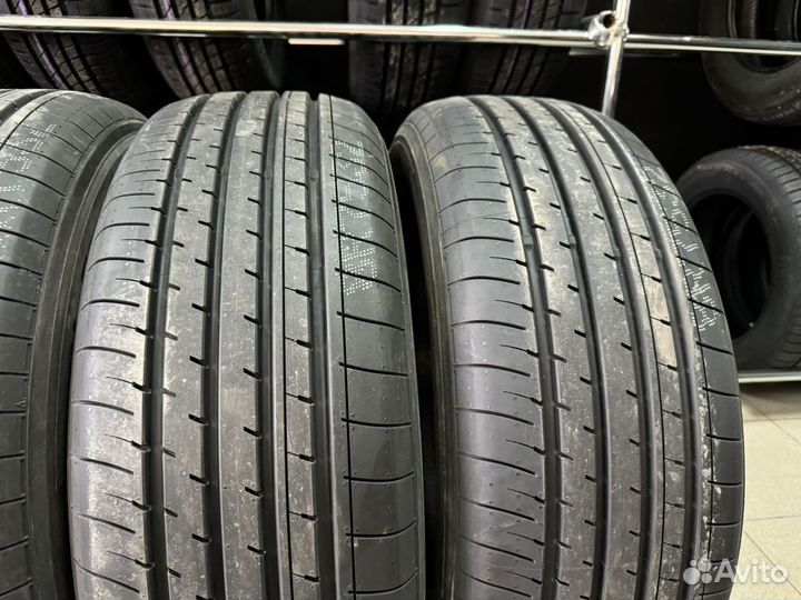 Yokohama BluEarth-XT AE61 215/70 R16