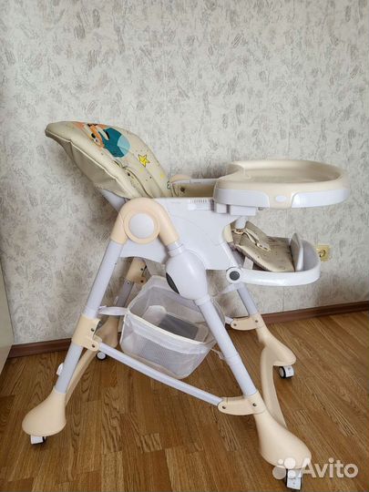 Стульчик для кормления babyton