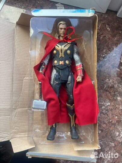 Фигурка тор (thor)