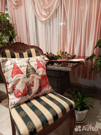 Наволочка декоративная новогодняя подарки