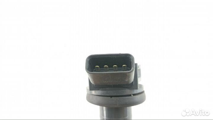 Катушка зажигания Toyota Land Cruiser URJ200 1UR