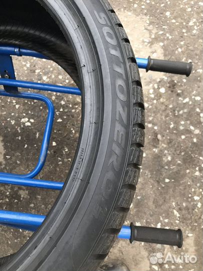 Pirelli Winter Sottozero 3 245/35 R21