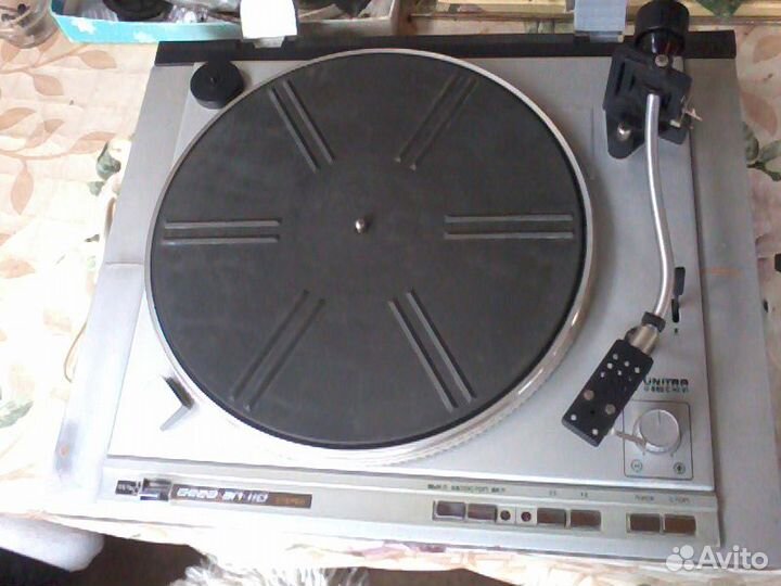 Виниловый проигрыватель Вега-110