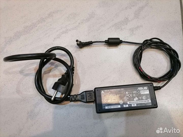 Блок питания Asus