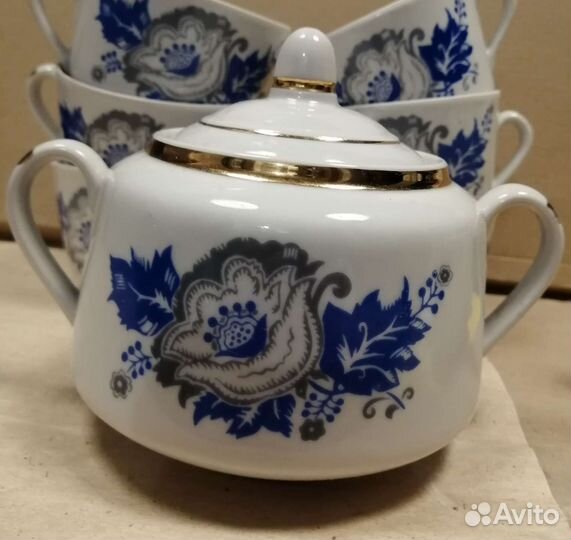 Чайник и сахарница от Городецкого сервиза, Украин