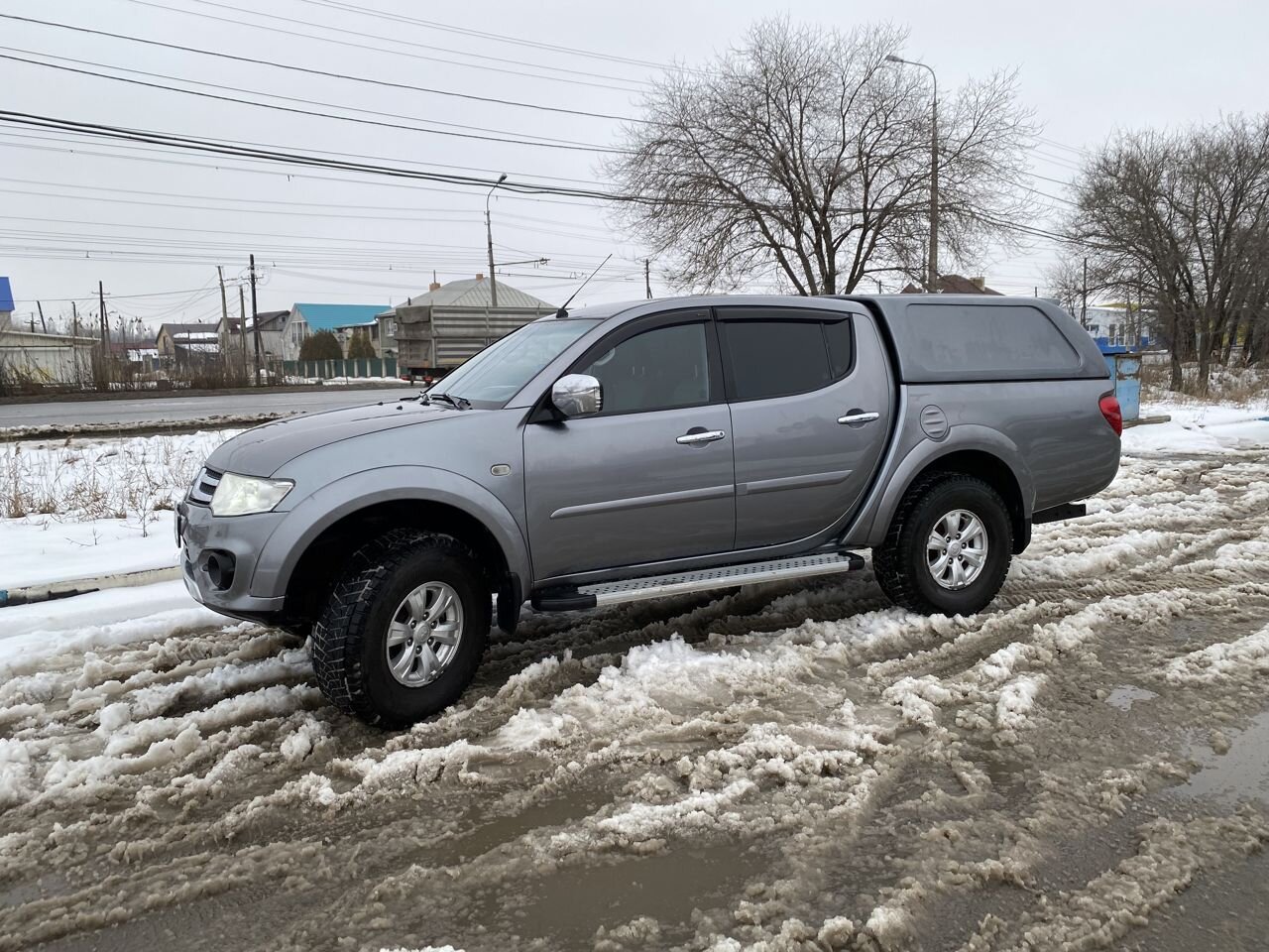 Mitsubishi L200: фото владельца