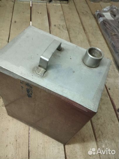 Емкость из нержавейки