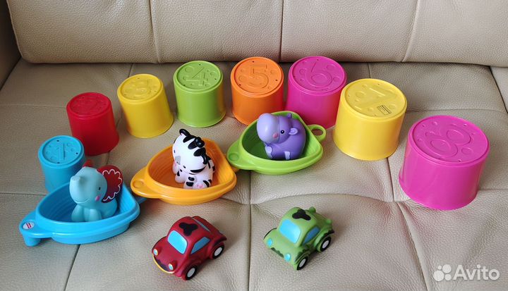 Набор игрушек для купания в ванной