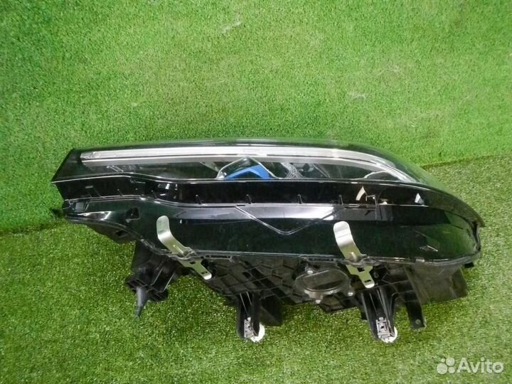 Фара левая BMW X7