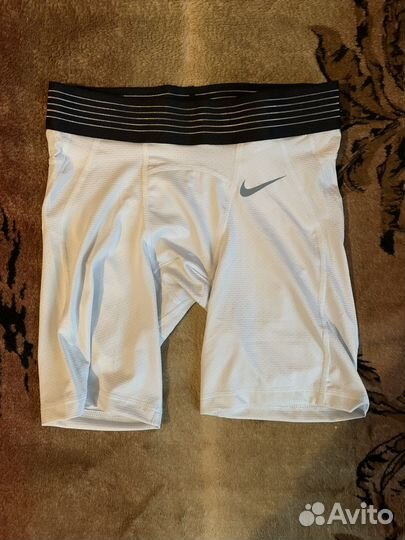 Шорты спортивные Nike